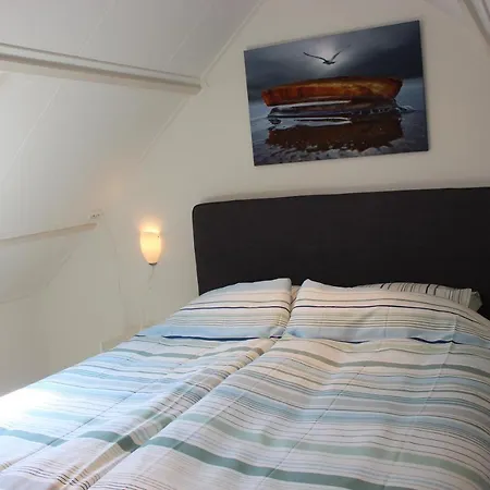 Heerlijke Vakantiehuisjes In Egmond אגמונד אן זי